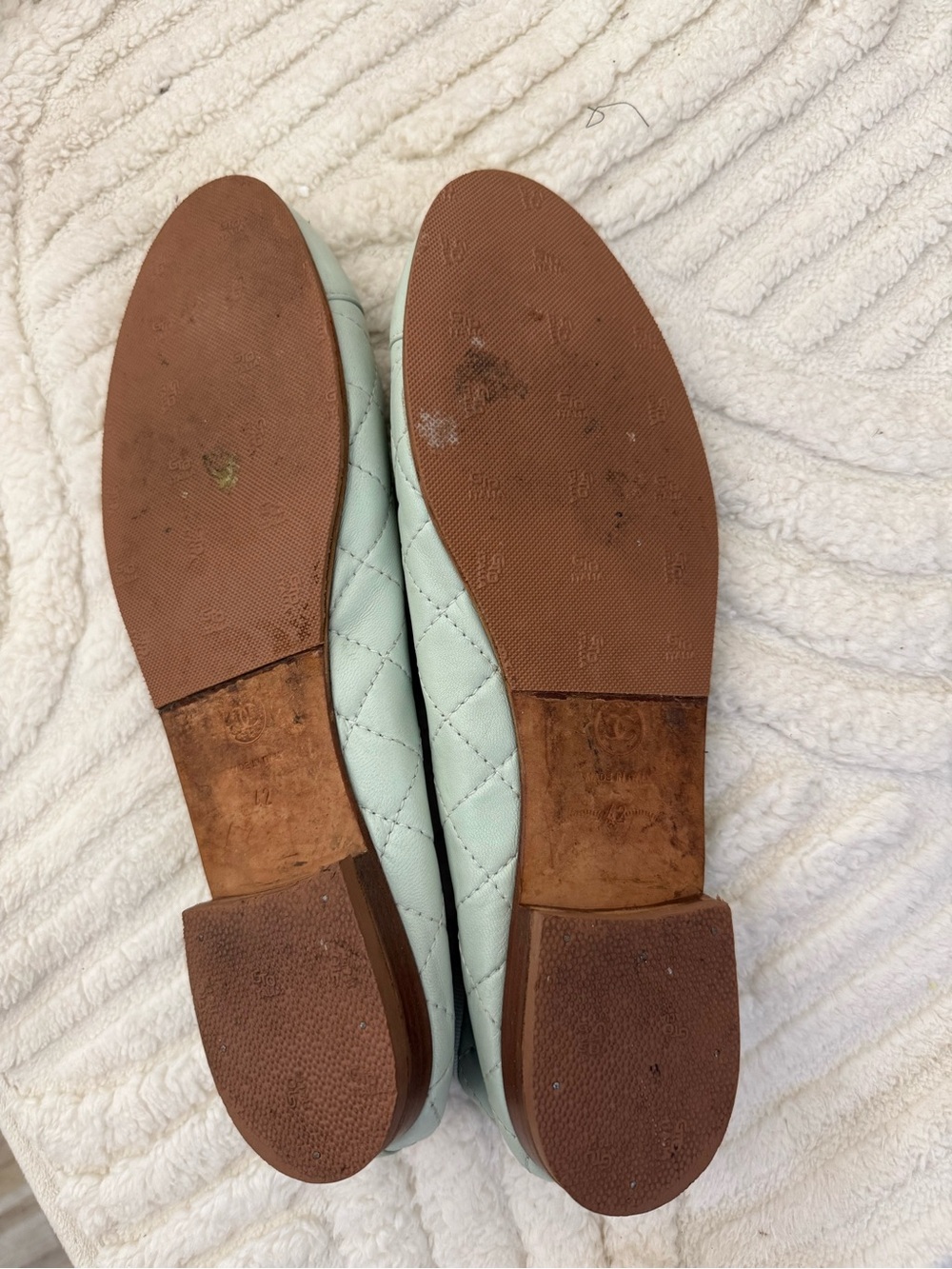 CHANEL Mint Green Quilted Leather Ballet Flats with CC Cap Toe - Picture 9 of 10